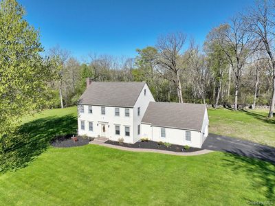 1051 Ridgebury Road