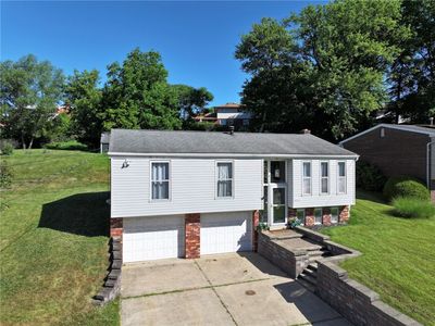 4437 Helmar Dr