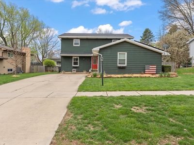 37 Ashley Ln