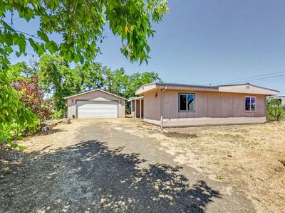5595 Table Rock Rd