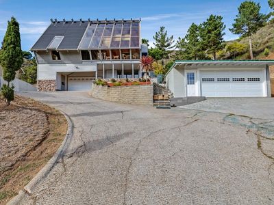 38 Cape Breton Ct