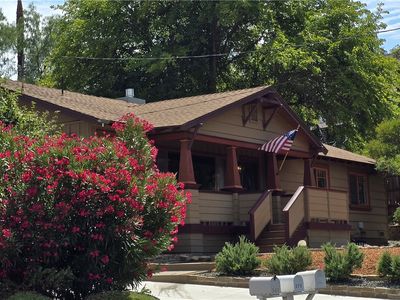 370 Pacific Ave