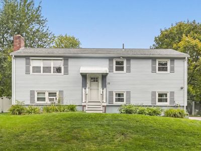 22 Woodbury St