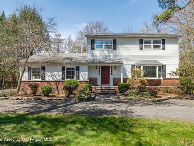 1 Stone Ridge Court