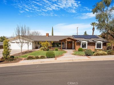 643 Alta Loma Dr