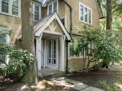128 Dudley St