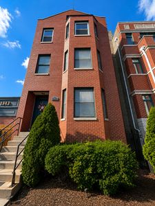 1966 W Diversey Ave Unit 2
