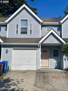 880 SE 193rd Ave