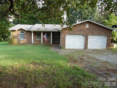 1453 Marshbrooke Ln