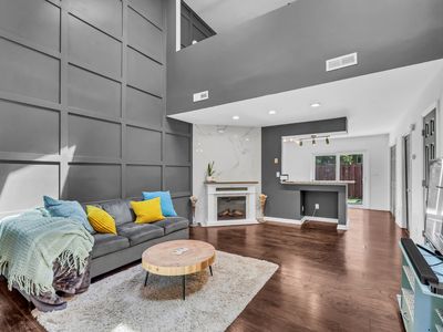 104 Carriage Pl