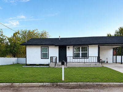 Property at 355 E OBREGON ST, Dilley, TX