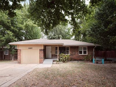 1607 Oxford Way