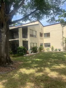 700 Starkey Rd APT 1414