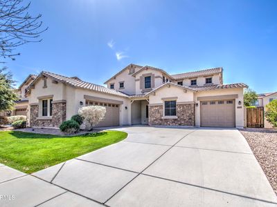 6192 S Claiborne Ave