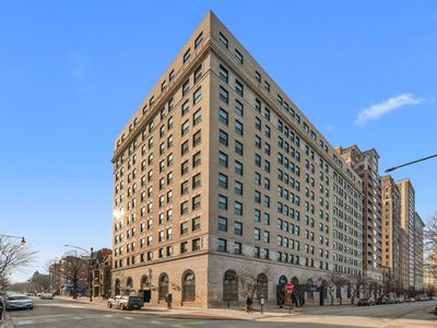 2100 N Lincoln Park W APT 8DN