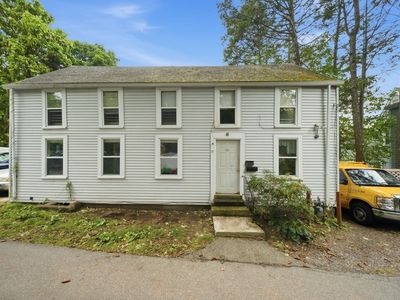 27 Mechanic St