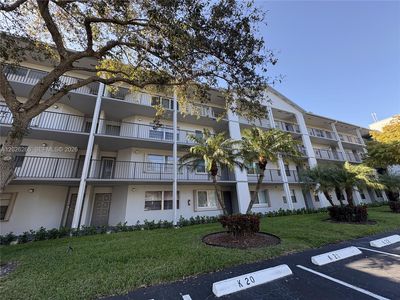 1300 SW 125th Ave APT 204