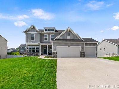 6683 Maria Dr