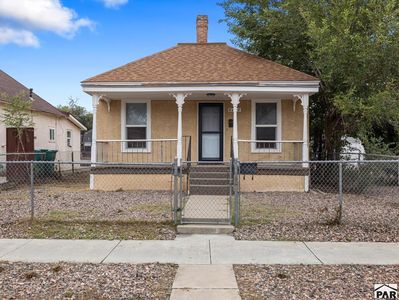 1121 Cypress St