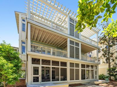 1660 E County Highway 30a #102