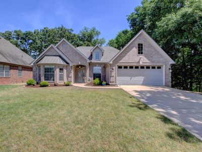 15 Michele Ct