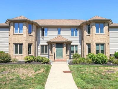 108 Norton Ave APT 17