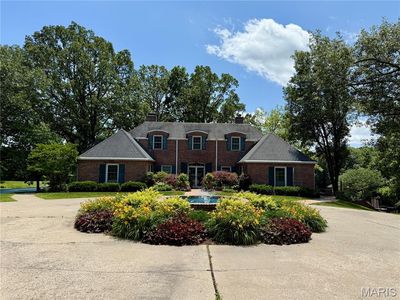 18994 Country Club Ln