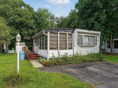 Property at 121 Mayflower Ave, Taunton, MA