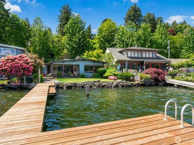 13008 Riviera Place NE