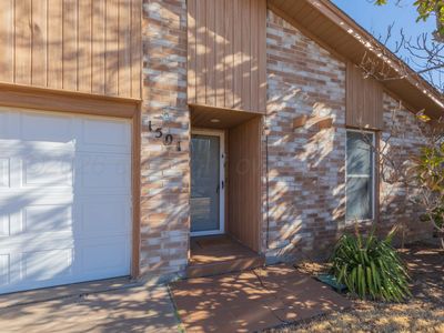 Property at 1501 Bailey Ave, Dumas, TX