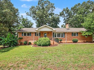 1095 Alexander Rd