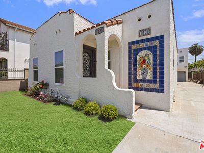 1236 S Mullen Ave