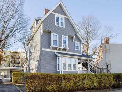 3 Ware St