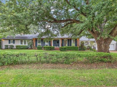 1311 Riverside Dr