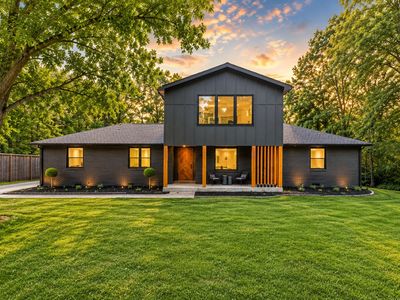 930 Downey Dr