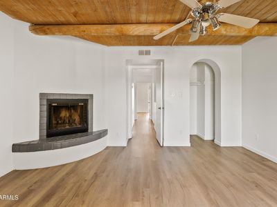 1425 E DESERT COVE Avenue #68