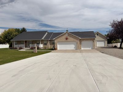 2510 E 3719 N