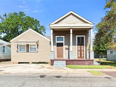 Property at 142 Brooklyn Ave, Jefferson, LA