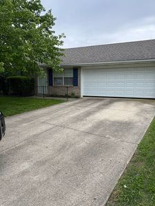 2866 Dawn Ln