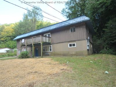 Property at 14 Cheerful Ln, Charleston, WV
