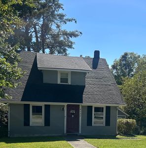 4702 Edgelawn Ave NW