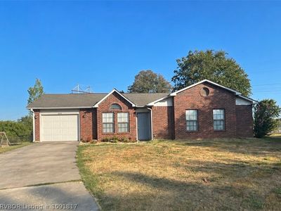 2215 Granite Cir