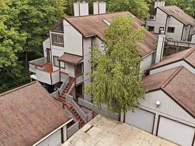 2120 Pinebrook Trl