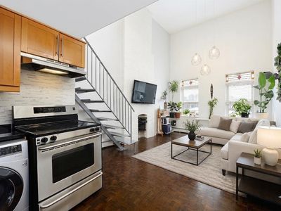 212 9th St APT 4B