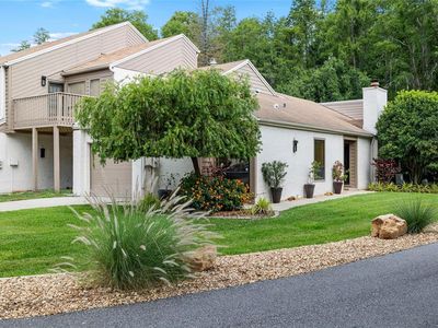 11520 Galleria Dr