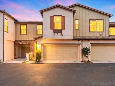 1708 Silverberry Way