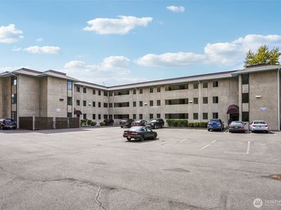 1100 S Atlantic Street #304