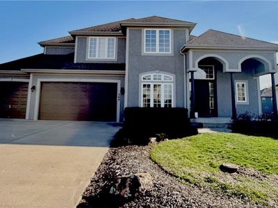 300 SW Eagles Ridge Dr