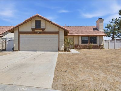 4361 E East #Q11