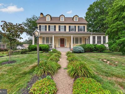 415 S Main St